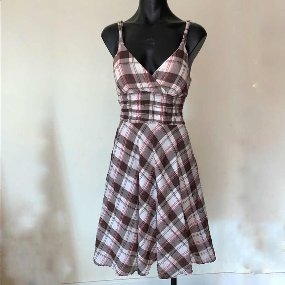Adorable Spring/Summer Dress